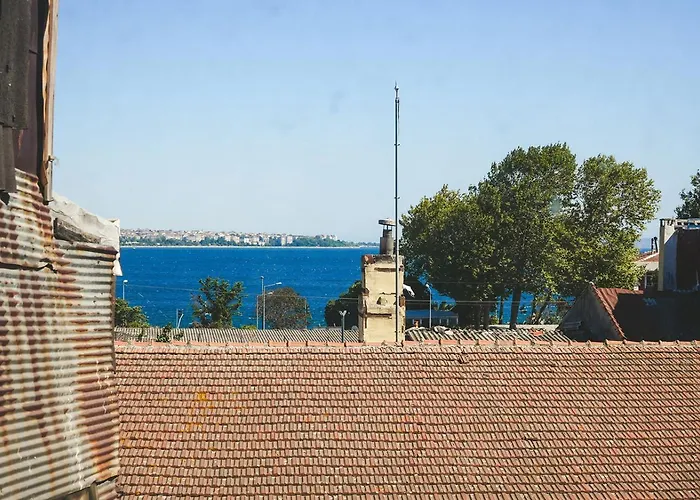 Hill House Privatunterkunft